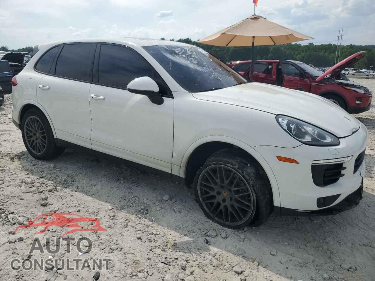 PORSCHE CAYENNE 2017 - WP1AA2A26HKA88225