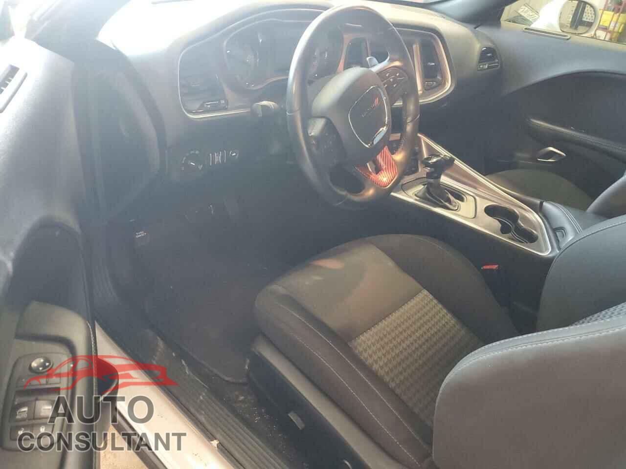 DODGE CHALLENGER 2019 - 2C3CDZJG3KH715813