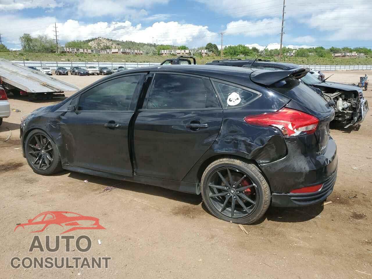 FORD FOCUS 2017 - 1FADP3L98HL348024