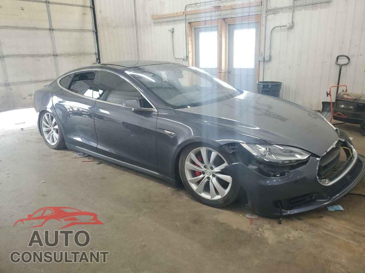 TESLA MODEL S 2015 - 5YJSA1H47FF081883