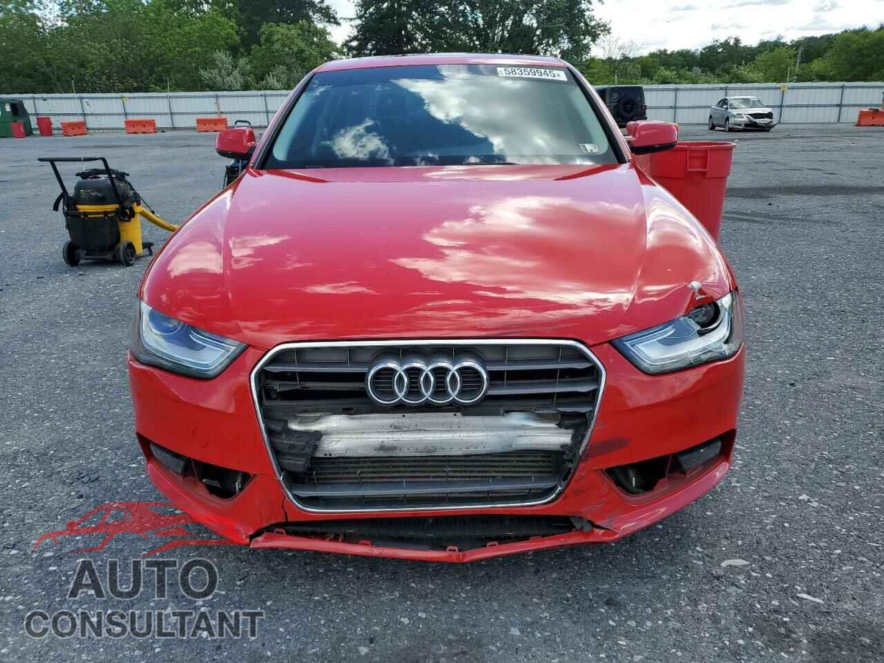 AUDI A4 2013 - WAUFFAFL5DN039396