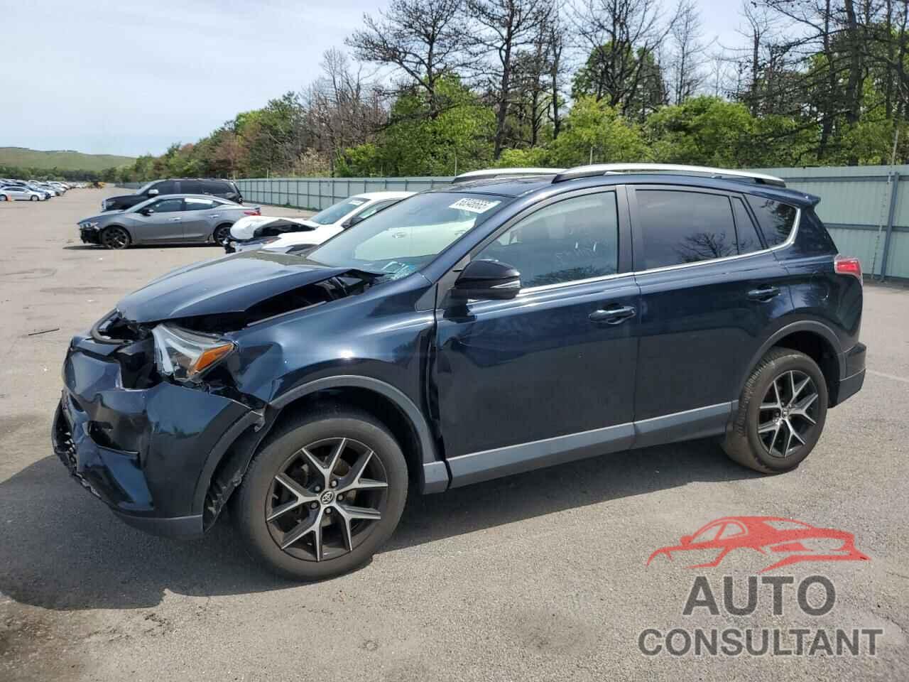 TOYOTA RAV4 2018 - JTMJFREV7JD240250