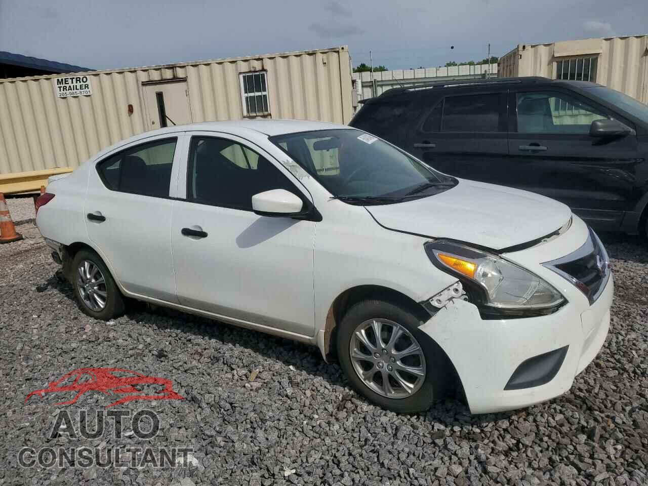 NISSAN VERSA 2017 - 3N1CN7AP3HL905109
