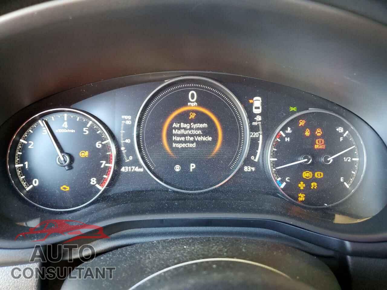 MAZDA 3 2019 - JM1BPACL3K1111834