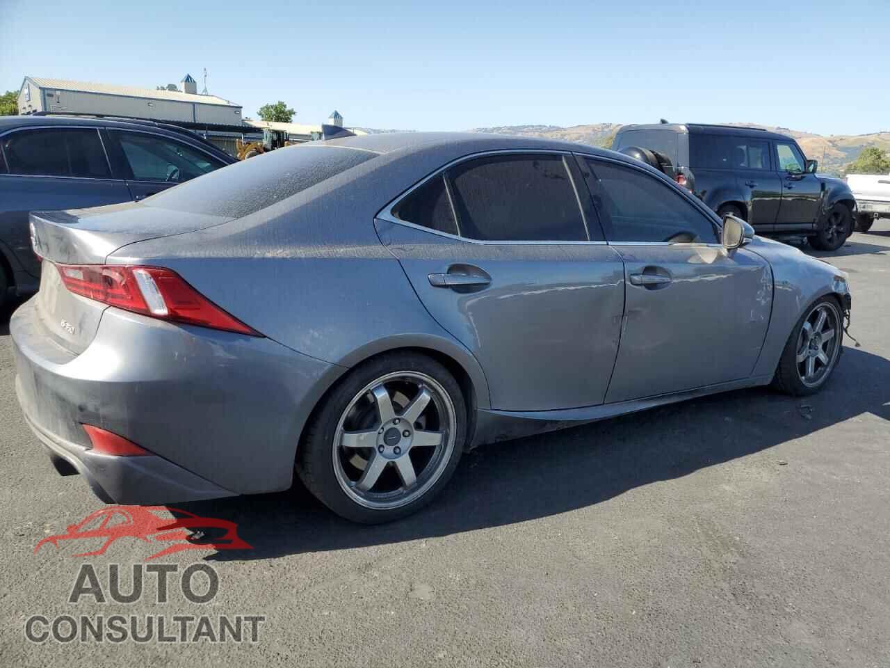 LEXUS IS 2016 - JTHBE1D23G5024381