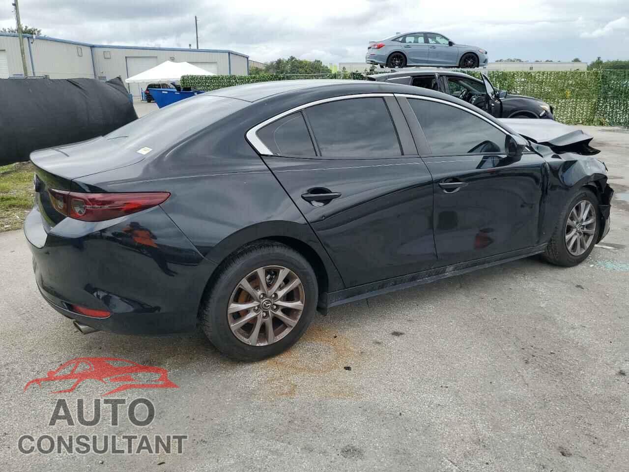 MAZDA 3 2021 - JM1BPAA75M1336216