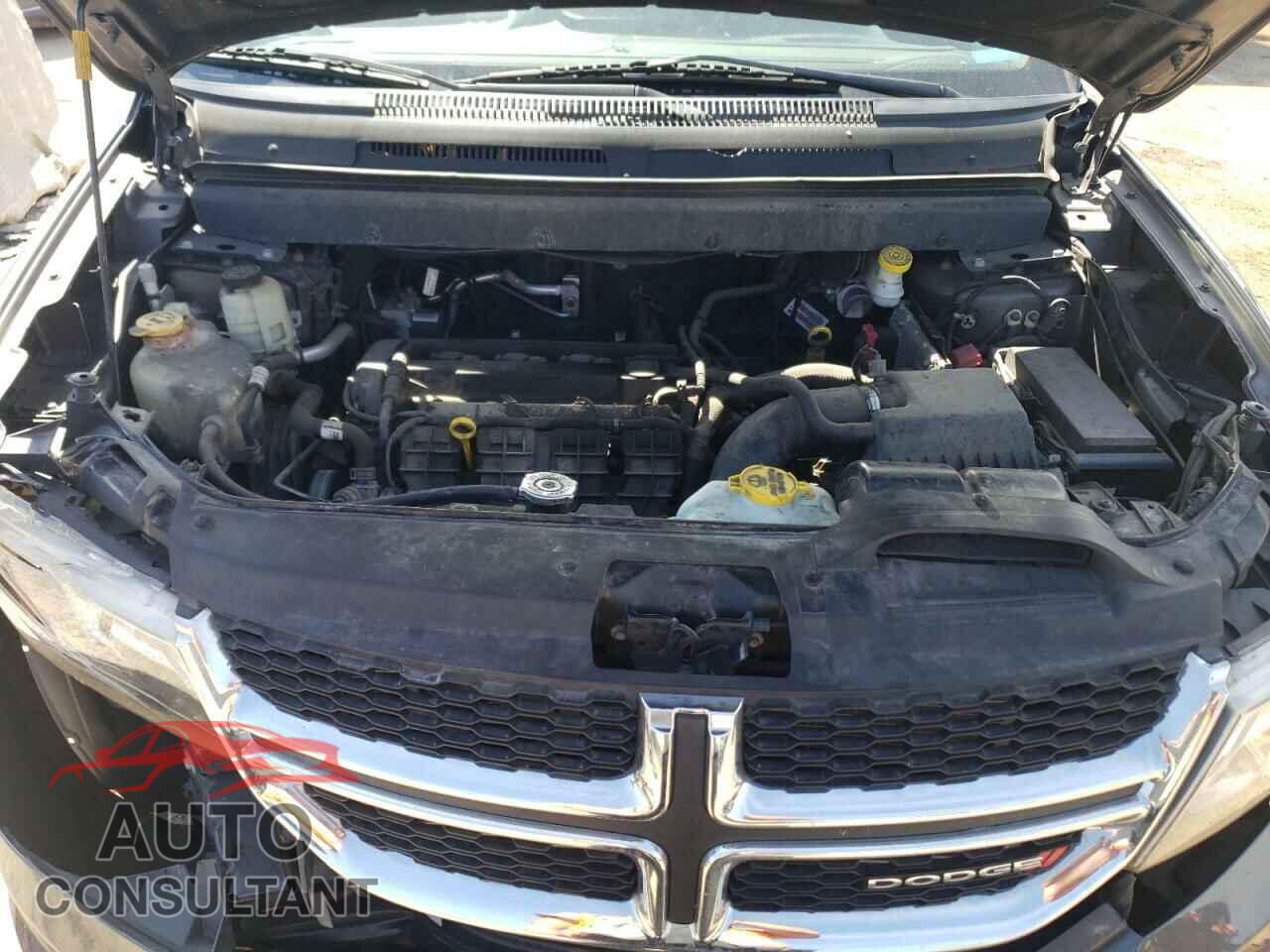DODGE JOURNEY 2018 - 3C4PDCAB7JT237027