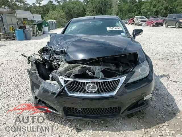 LEXUS IS 2015 - JTHFF2C27F2532469