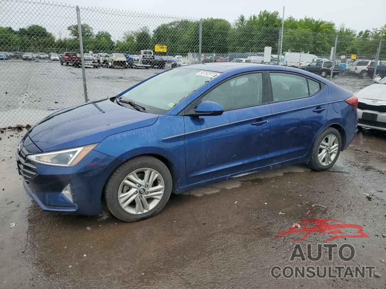 HYUNDAI ELANTRA 2019 - 5NPD84LF4KH466232