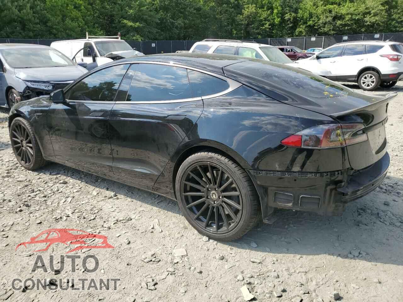 TESLA MODEL S 2018 - 5YJSA1E23JF283440