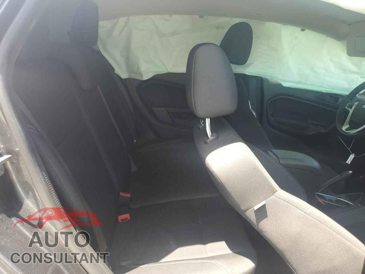 FORD FIESTA 2019 - 3FADP4EJ4KM123070