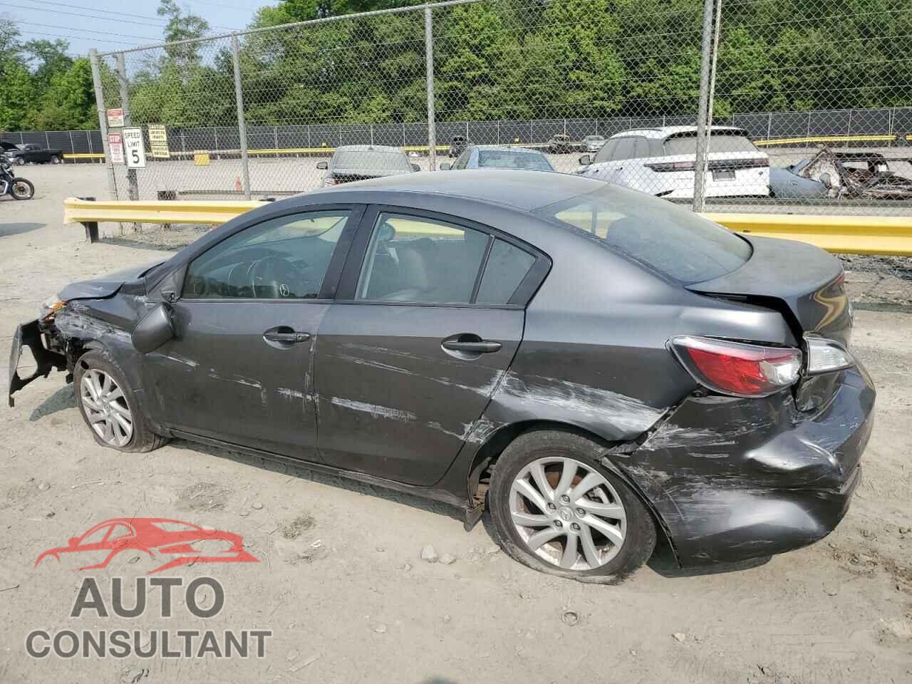 MAZDA 3 2012 - JM1BL1W80C1684677