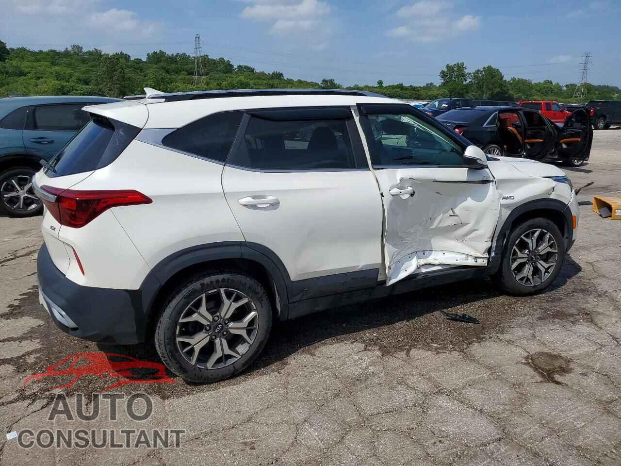 KIA SELTOS 2021 - KNDERCAA5M7078761