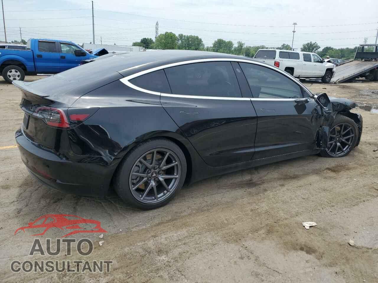 TESLA MODEL 3 2019 - 5YJ3E1EAXKF297921