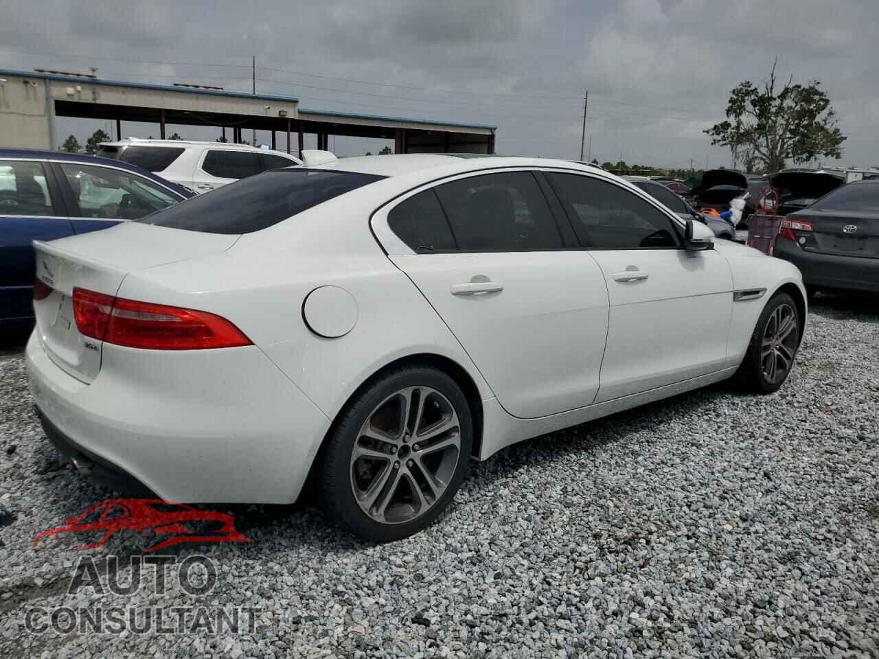 JAGUAR XE 2017 - SAJAD4BV7HA955863