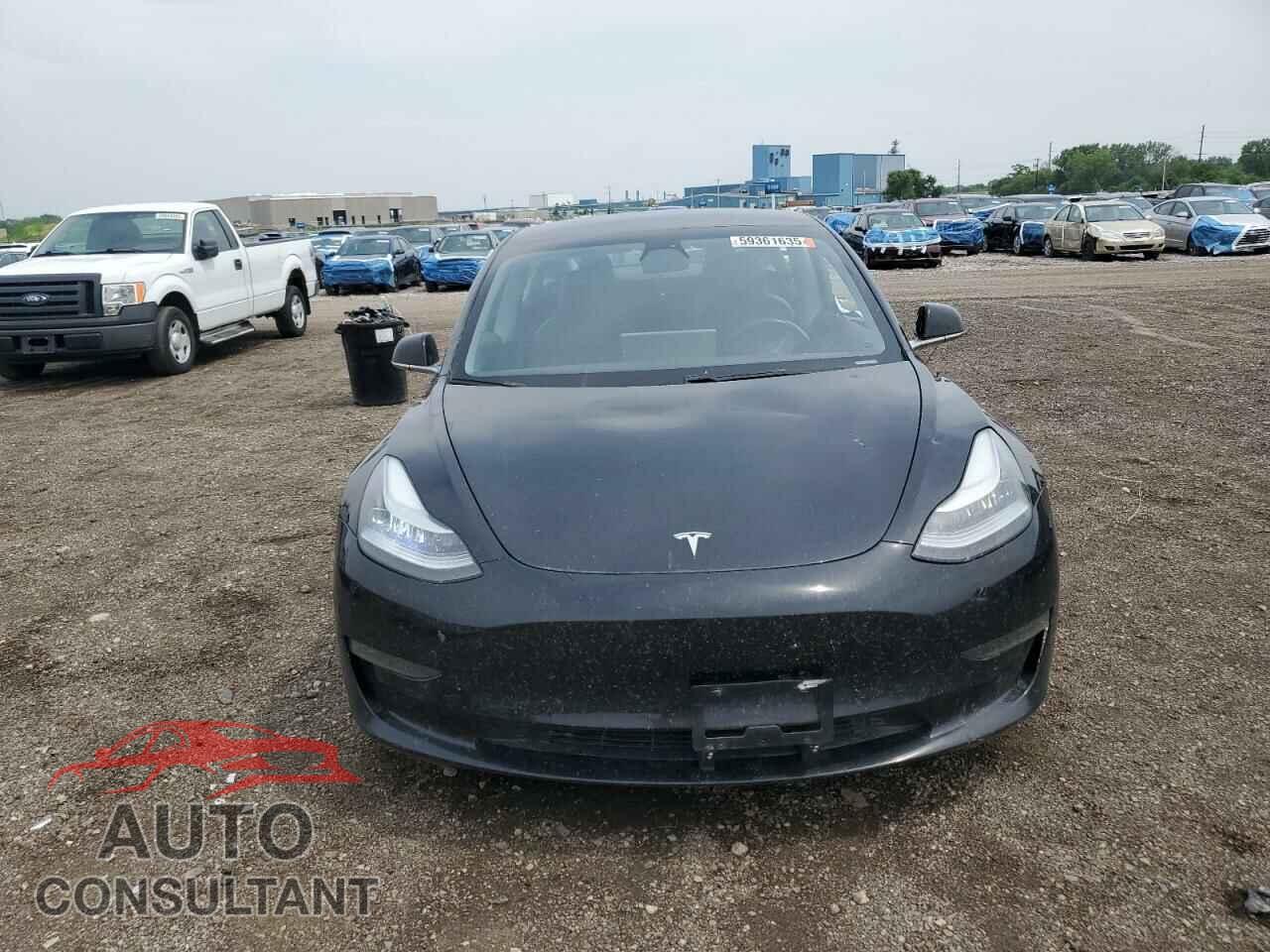 TESLA MODEL 3 2018 - 5YJ3E1EB0JF182154