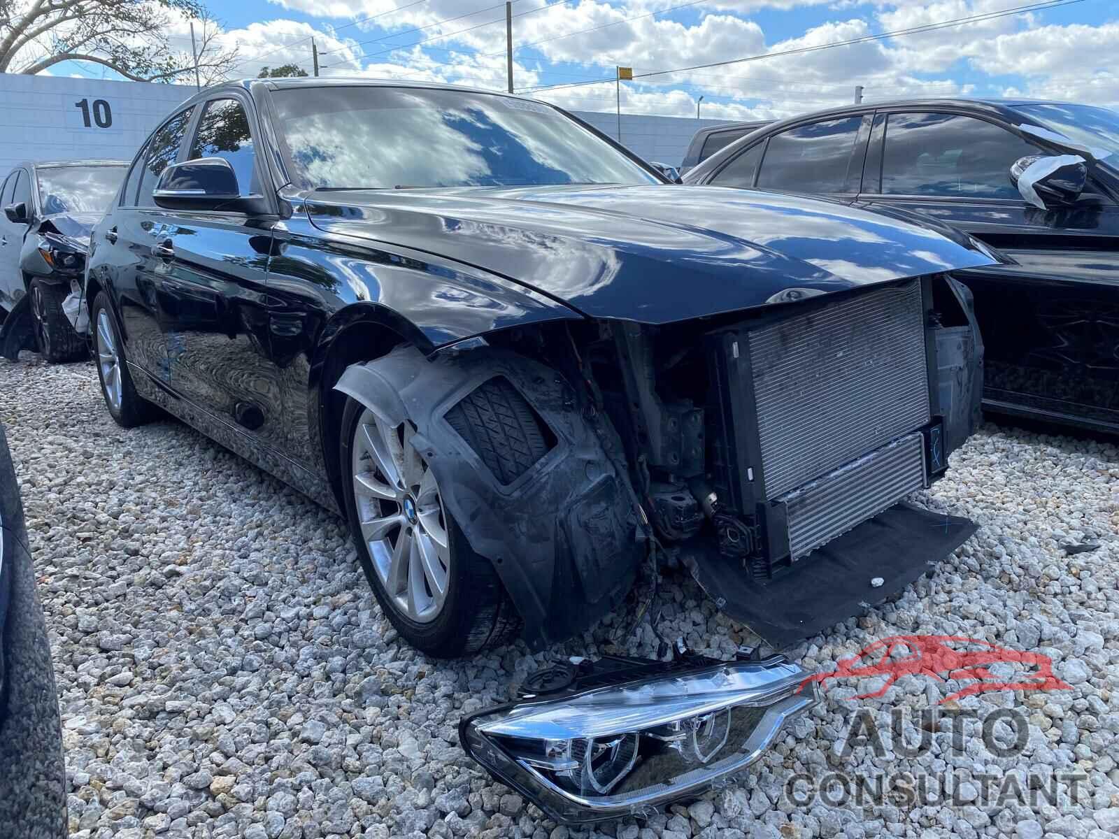 BMW 3 SERIES 2018 - WBA8E1G55JNU93459