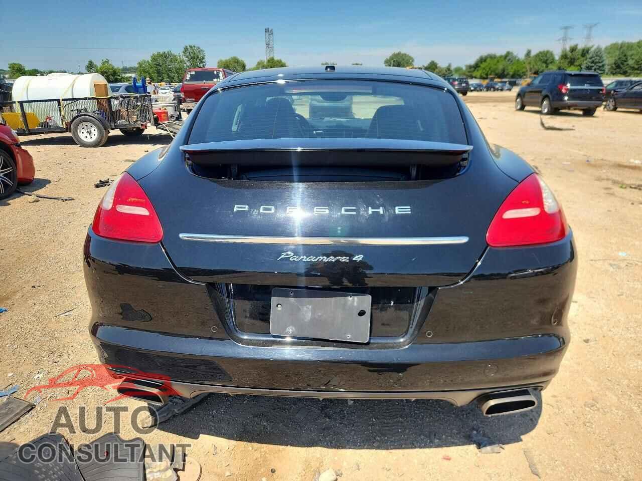PORSCHE PANAMERA 2012 - WP0AA2A71CL071512