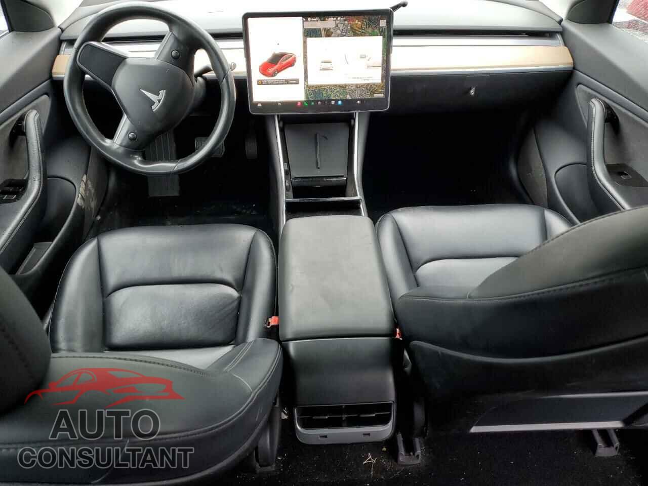 TESLA MODEL 3 2018 - 5YJ3E1EA4JF052448