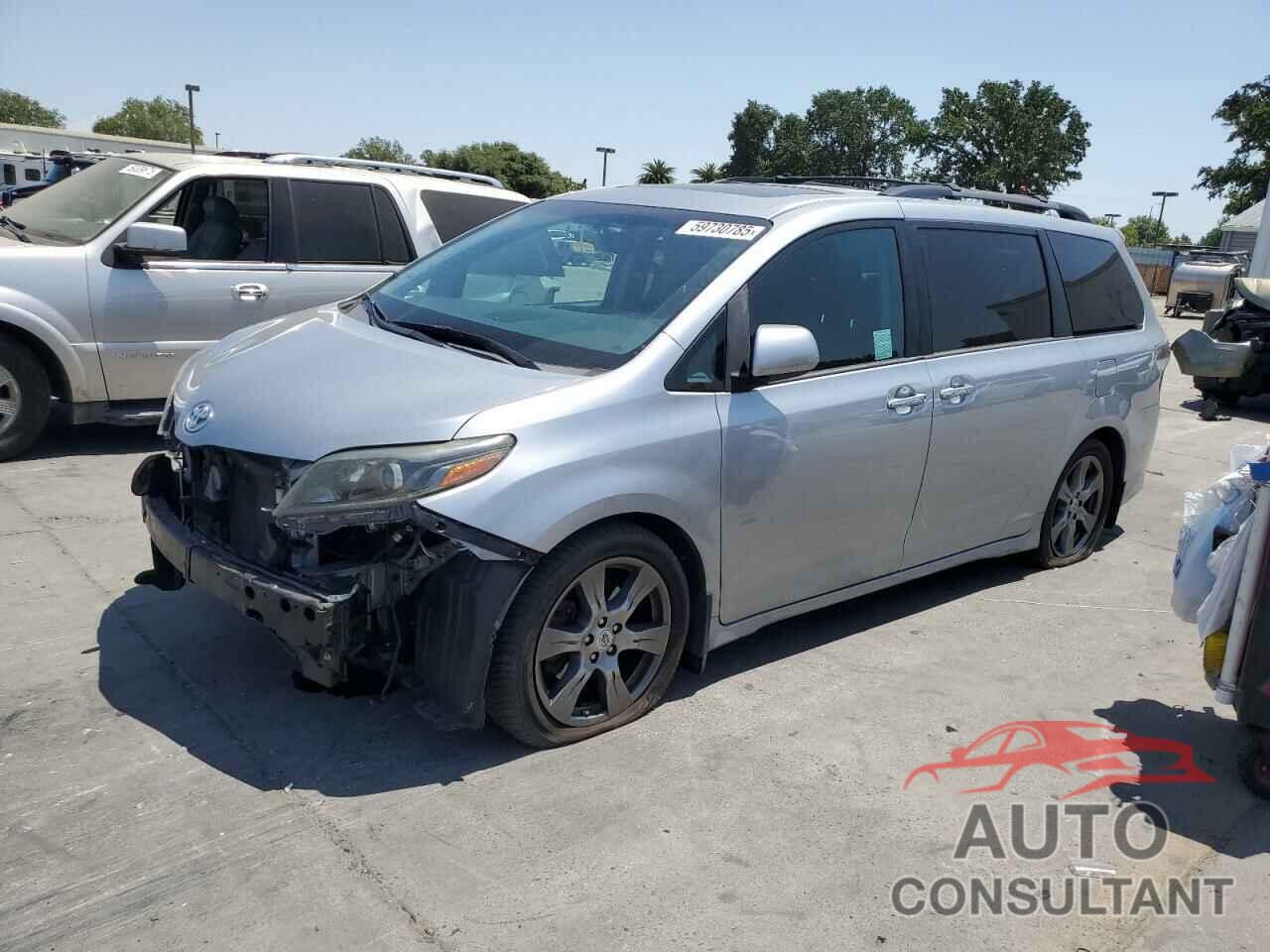 TOYOTA SIENNA 2017 - 5TDXZ3DC7HS833152