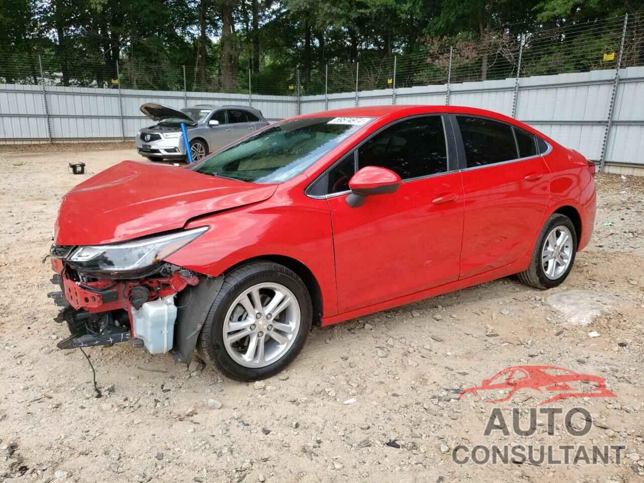 CHEVROLET CRUZE 2018 - 1G1BE5SM0J7117246