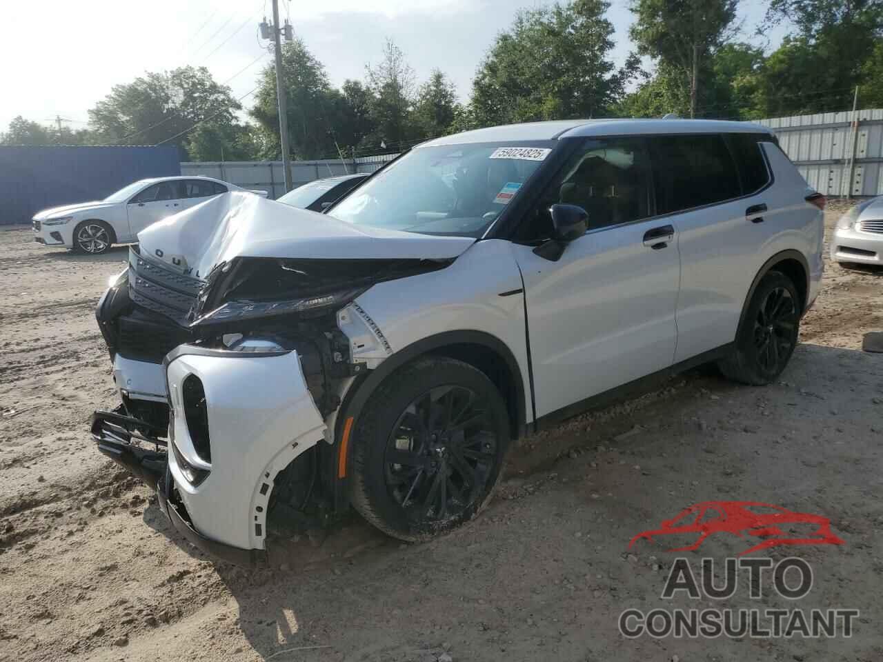 MITSUBISHI OUTLANDER 2023 - JA4J4UA84PZ044815