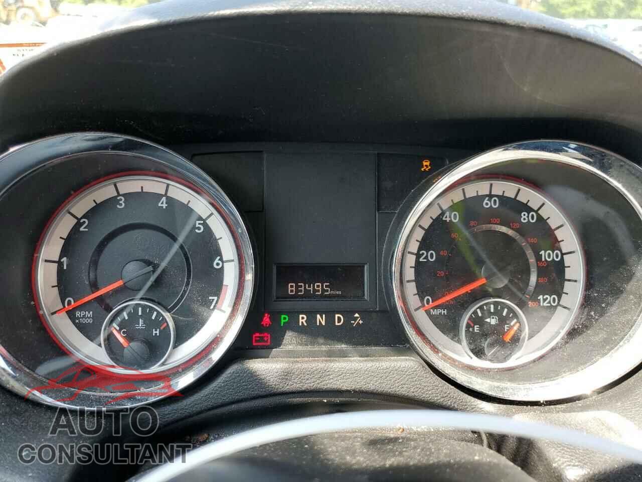 DODGE CARAVAN 2015 - 2C4RDGCG3FR513237
