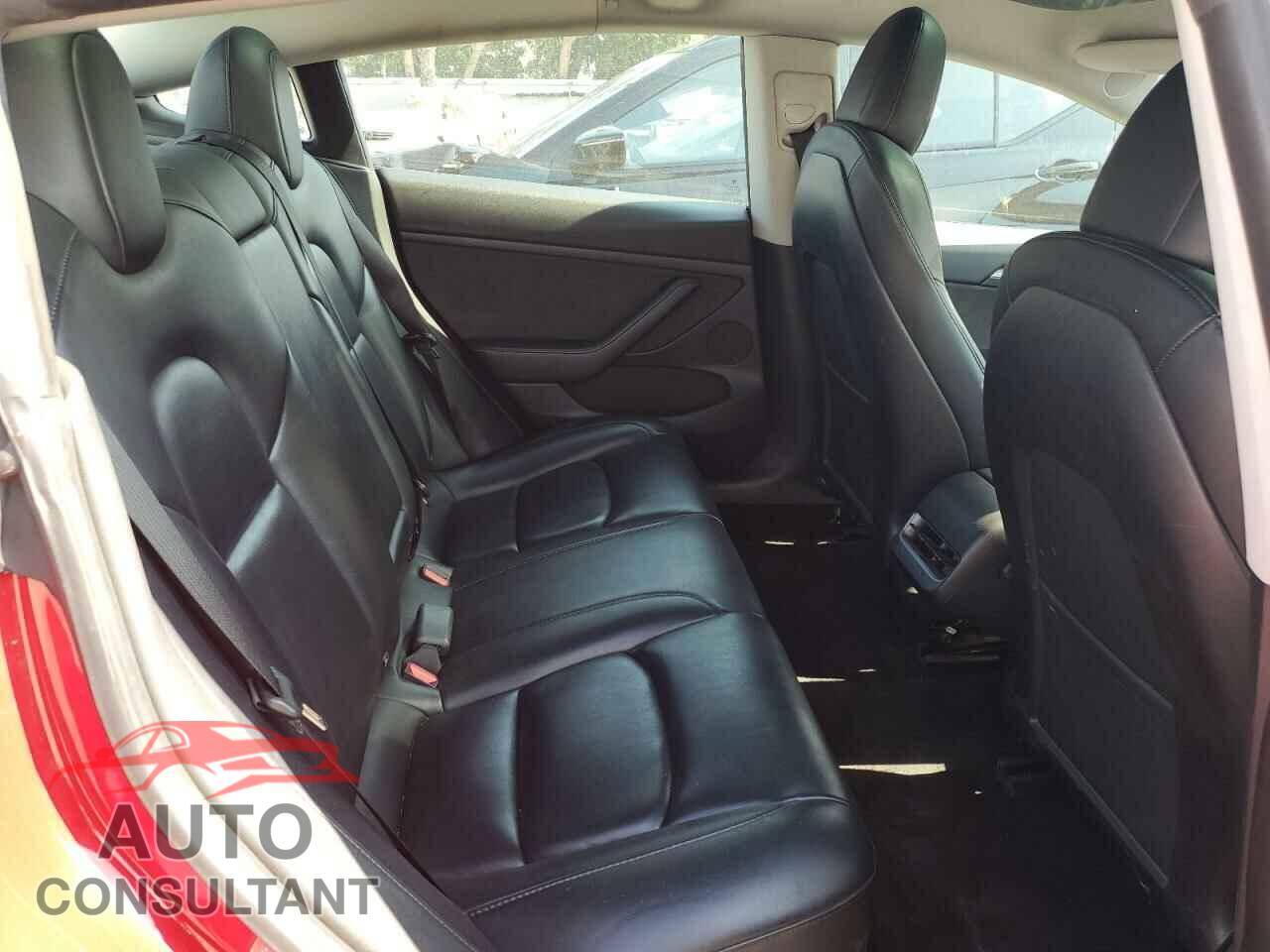 TESLA MODEL 3 2023 - 5YJ3E1EA9PF454555