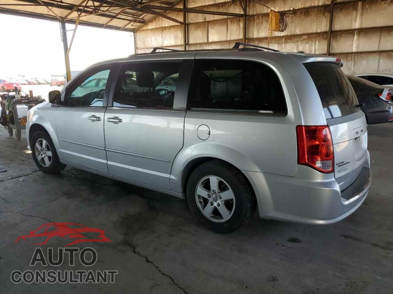 DODGE CARAVAN 2011 - 2D4RN5DG8BR679525