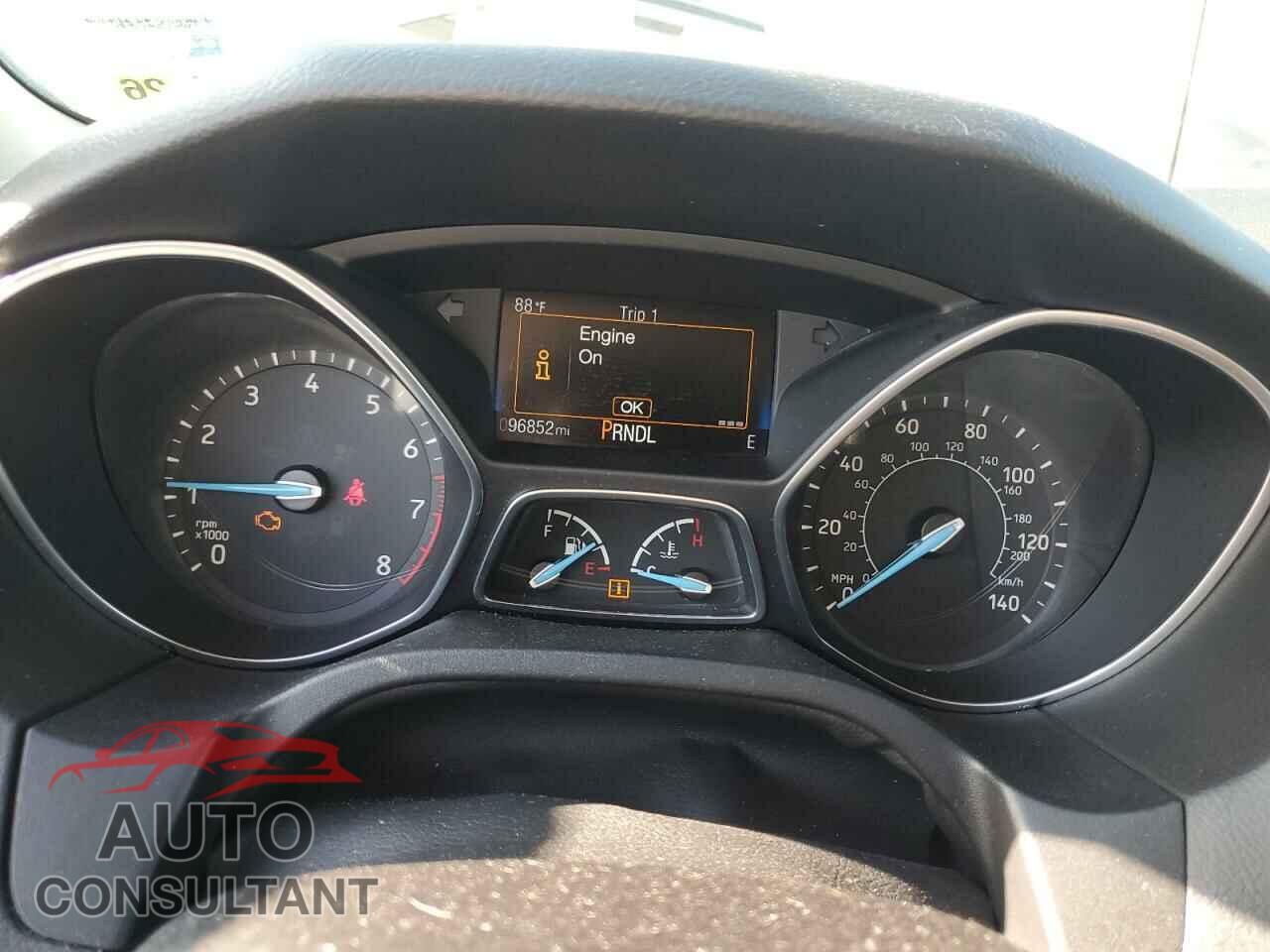 FORD FOCUS 2018 - 1FADP3F23JL218107
