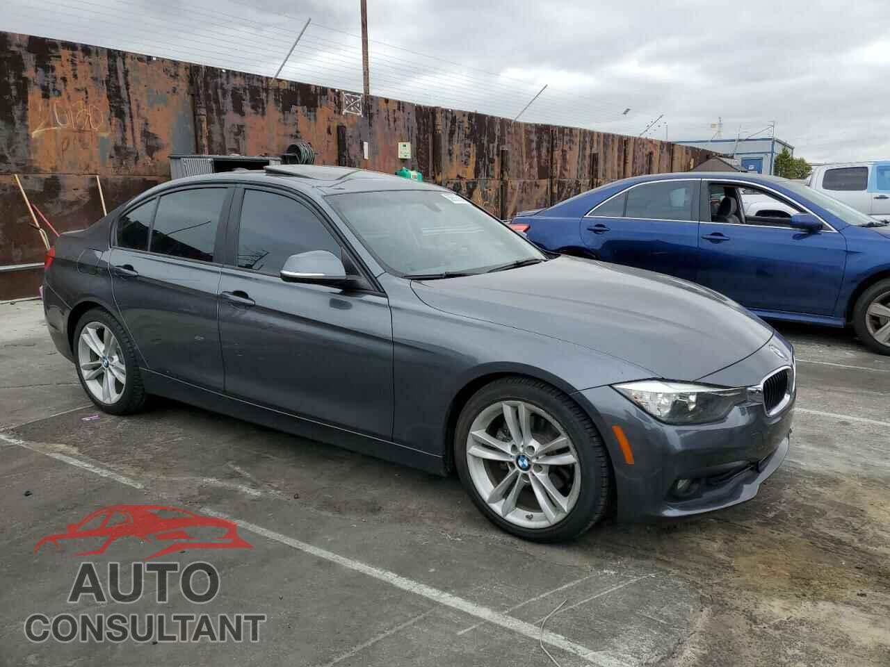 BMW 3 SERIES 2016 - WBA8E1G54GNU10824