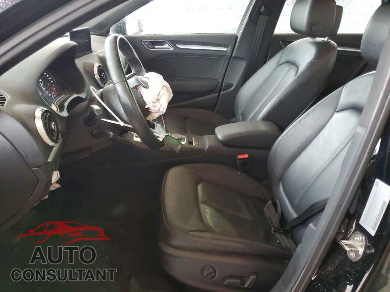 AUDI A3 2017 - WAUB8GFF7H1059944