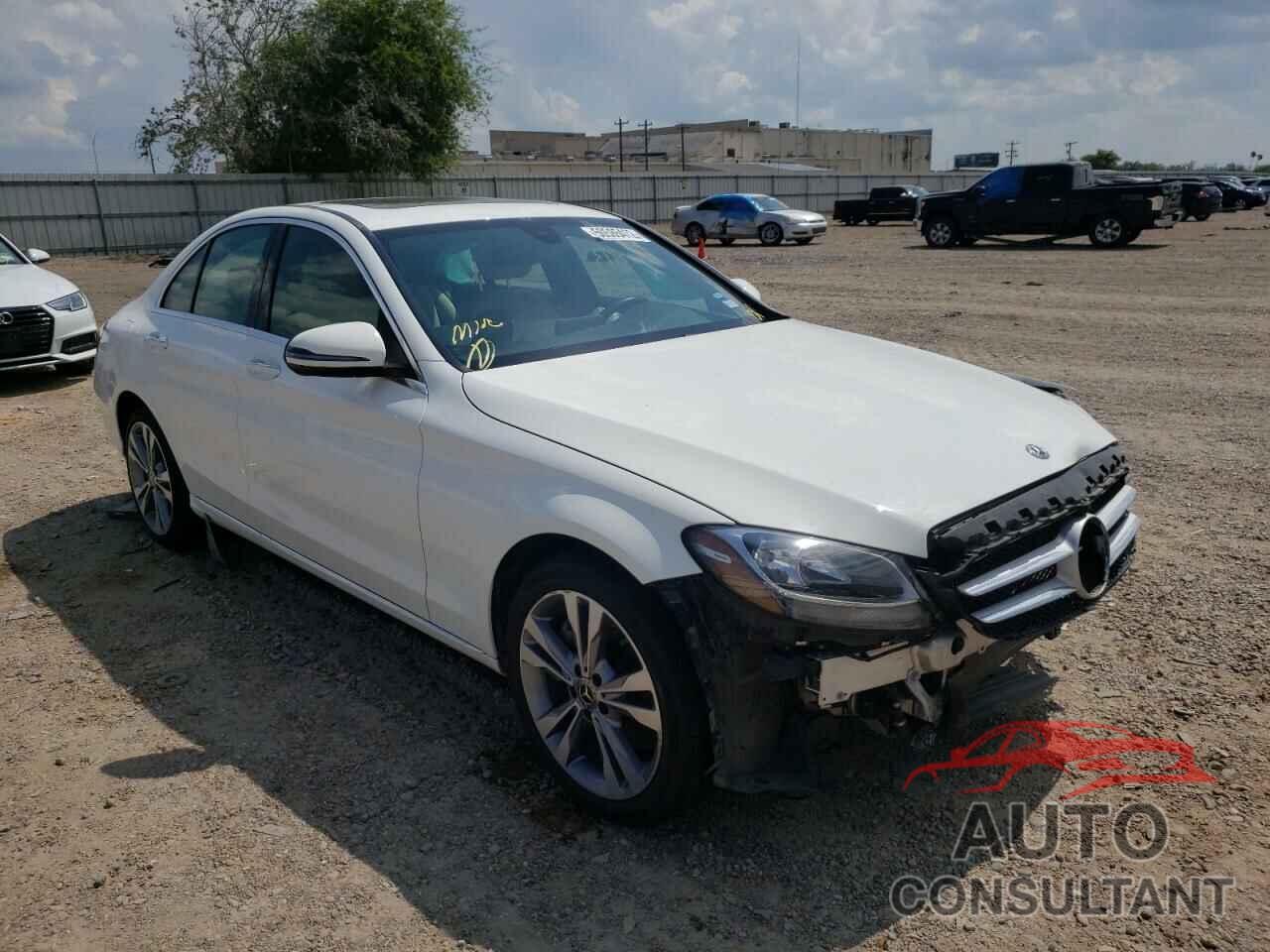 MERCEDES-BENZ C-CLASS 2018 - 55SWF4KB0JU259250