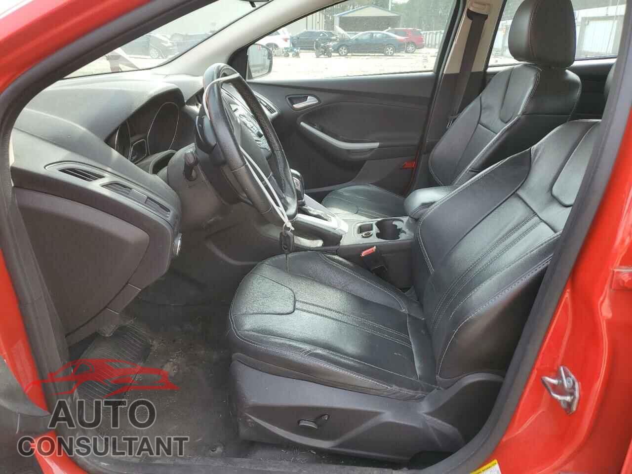 FORD FOCUS 2014 - 1FADP3F26EL448505
