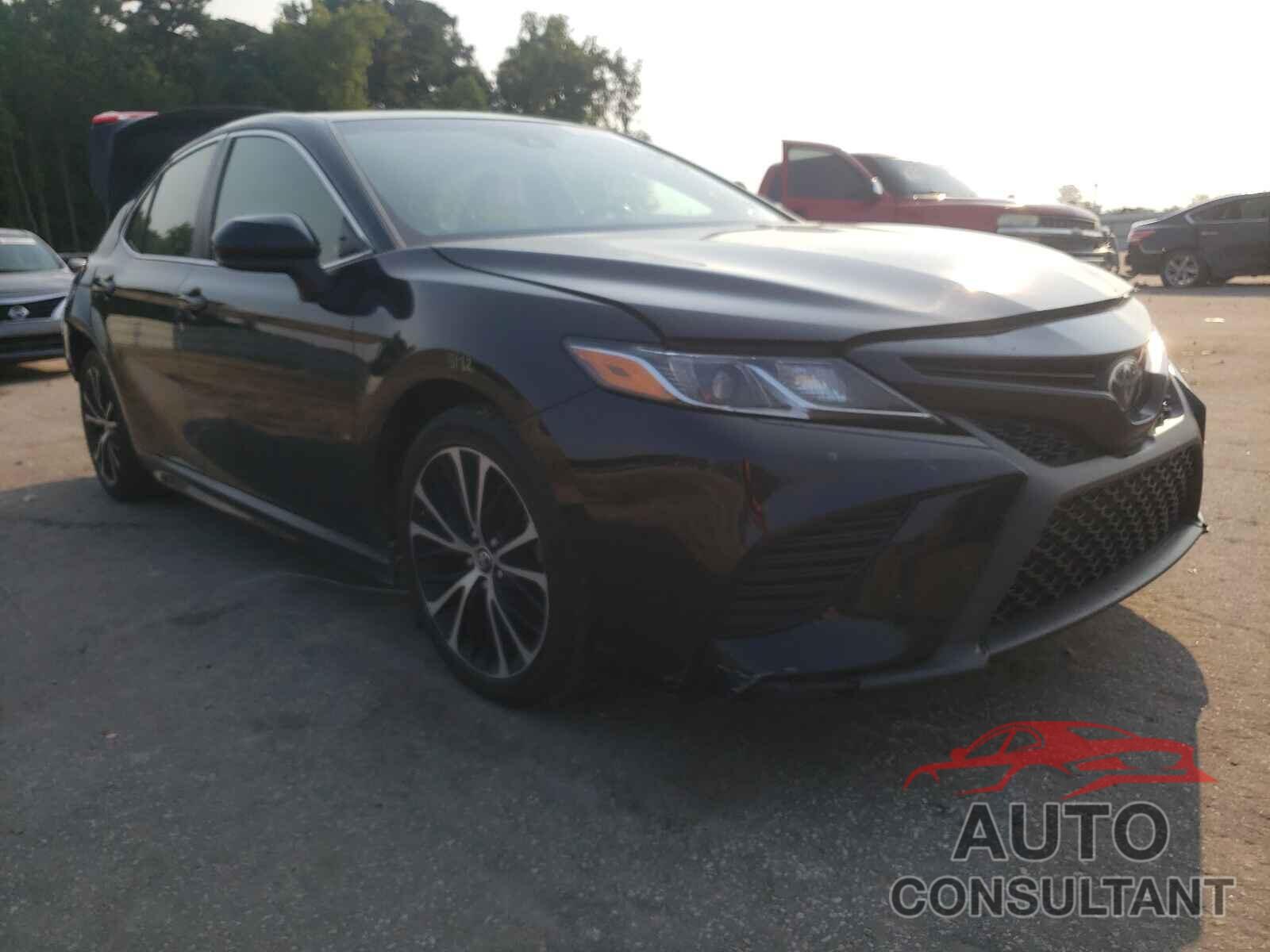 TOYOTA CAMRY 2018 - JTNB11HK5J3034433