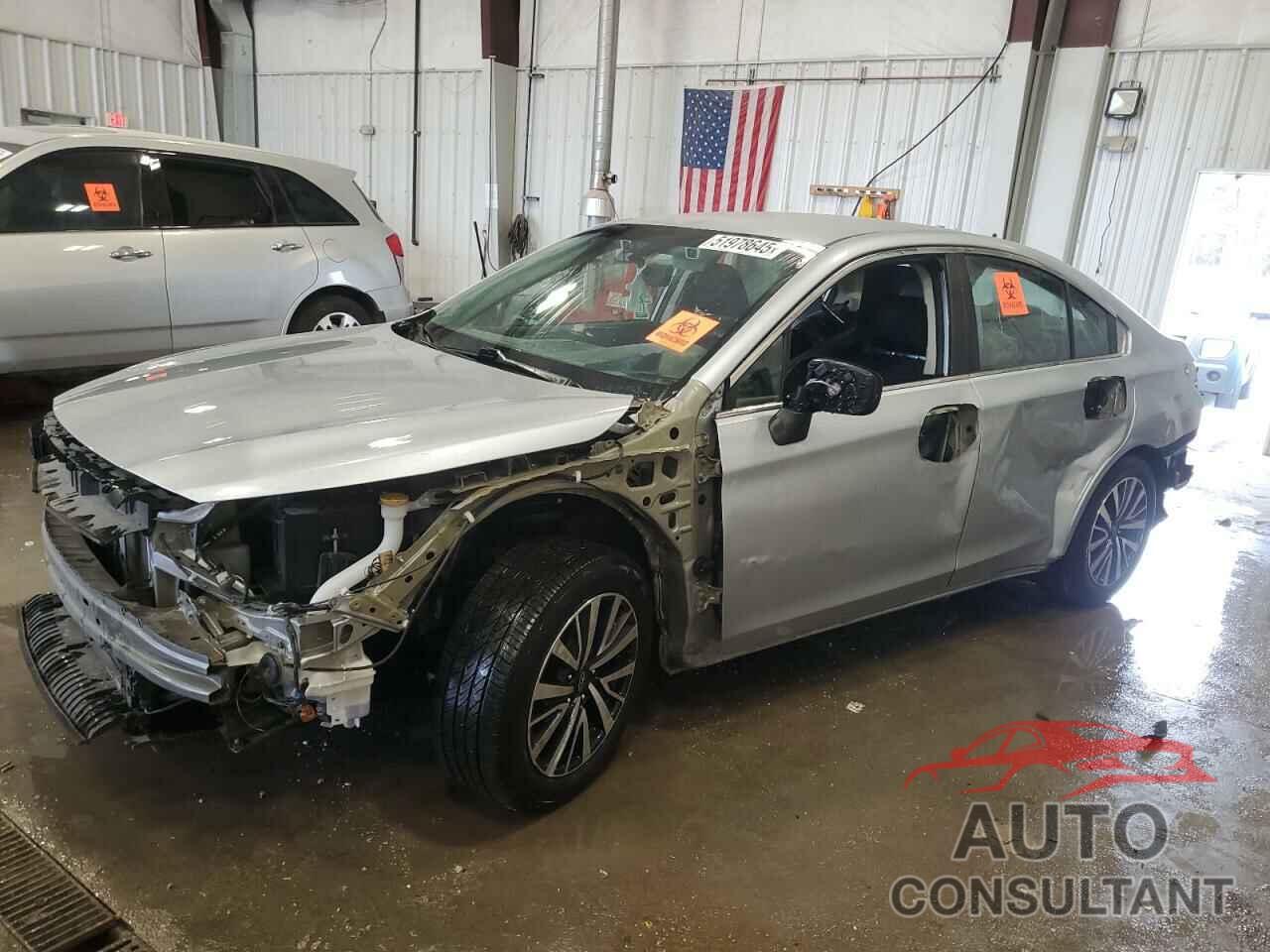 SUBARU LEGACY 2019 - 4S3BNAF61K3024840