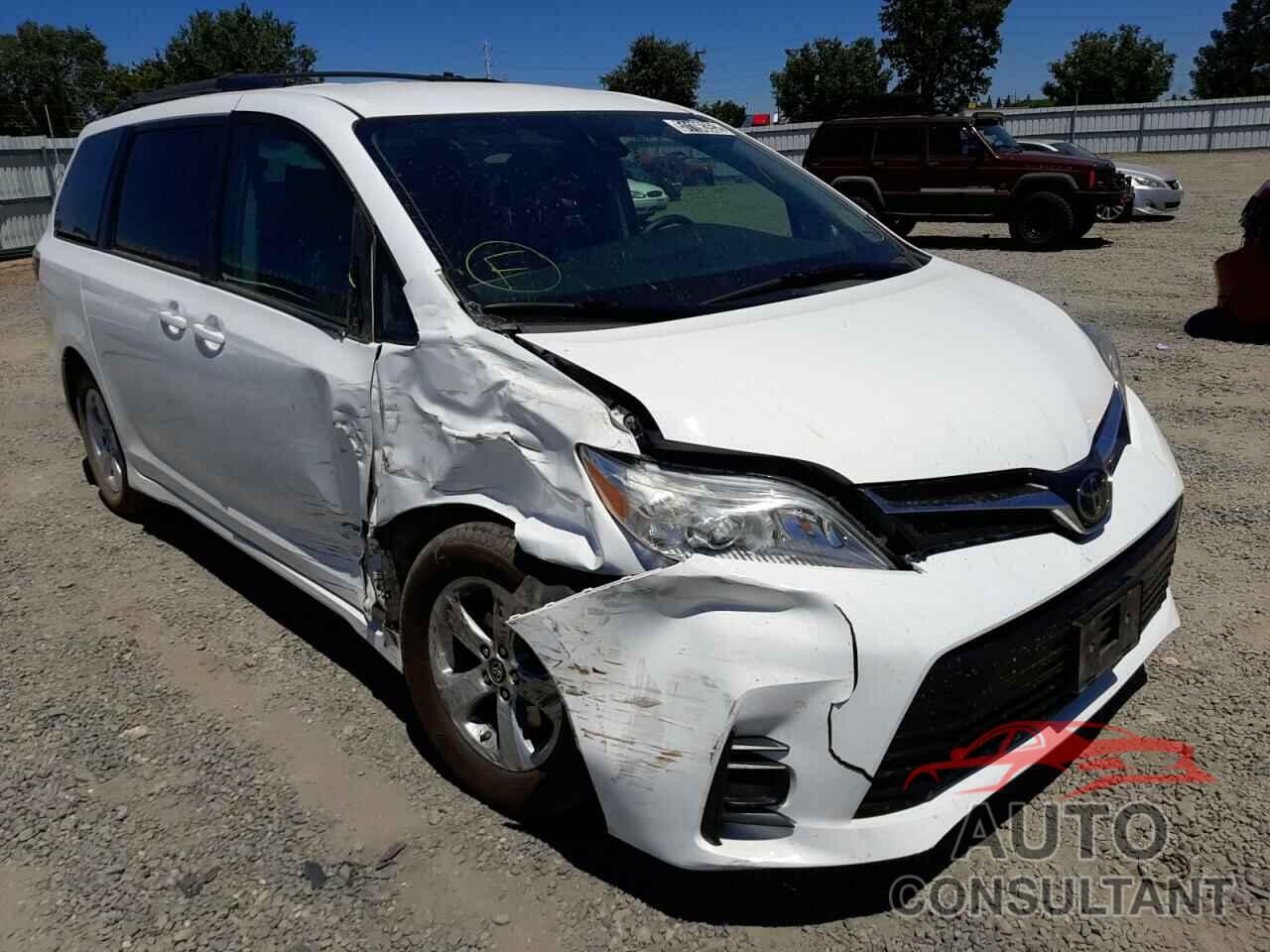 TOYOTA SIENNA 2018 - 5TDKZ3DC7JS908318