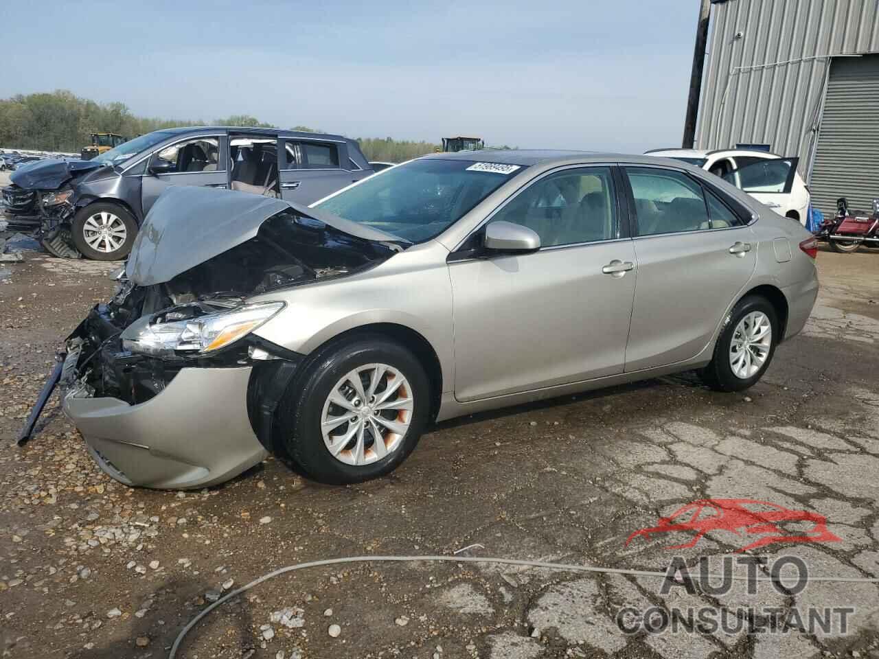 TOYOTA CAMRY 2016 - 4T4BF1FK4GR573736