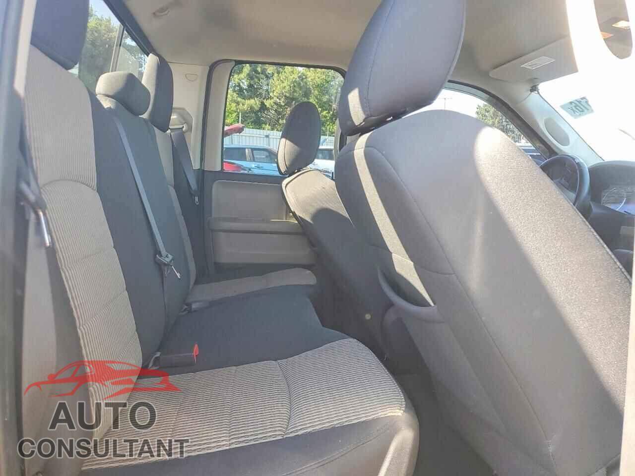 DODGE RAM 1500 2012 - 1C6RD7GT0CS105707