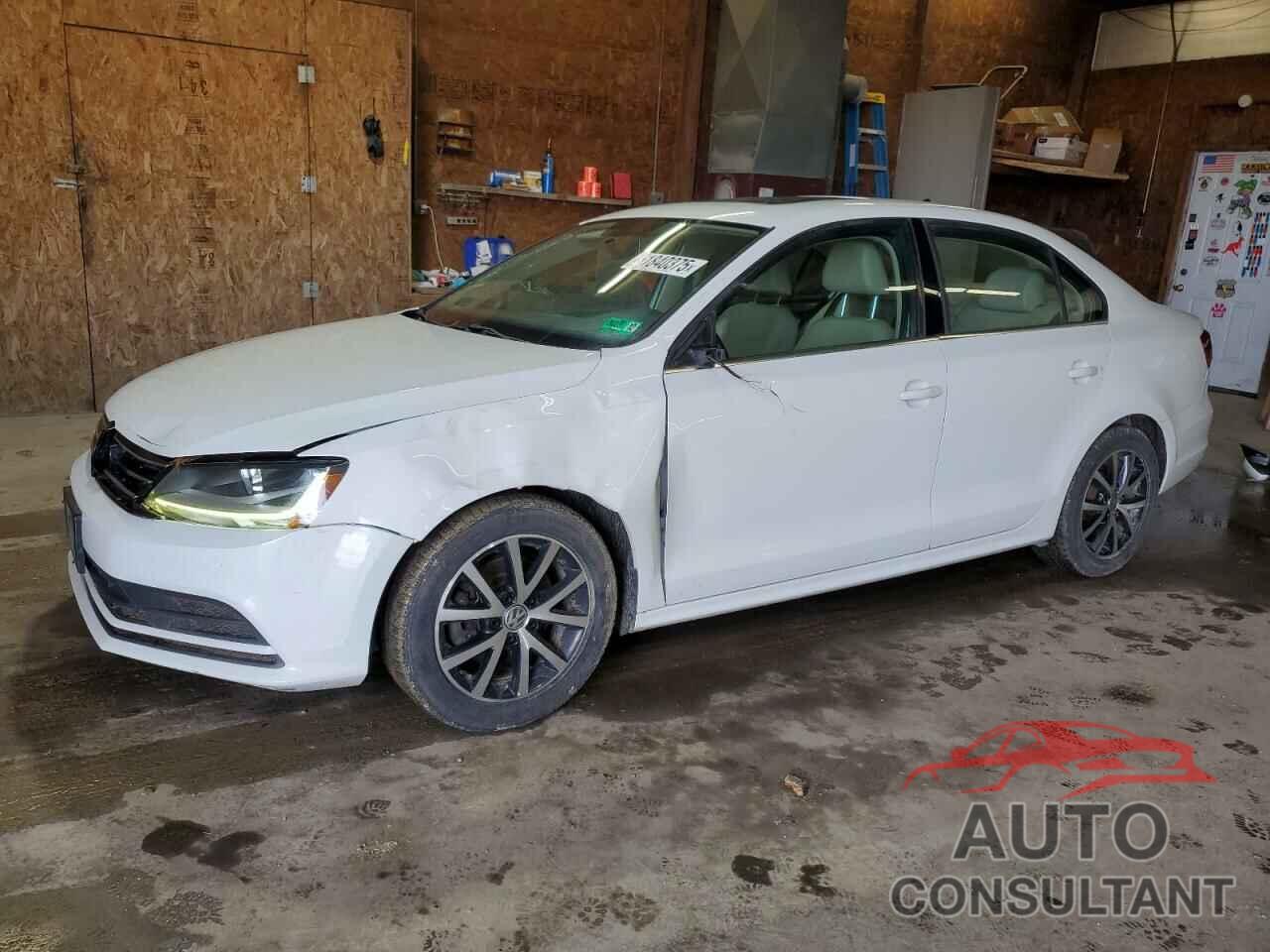 VOLKSWAGEN JETTA 2017 - 3VWDB7AJ2HM241348