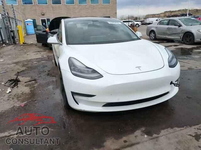 TESLA MODEL 3 2017 - 5YJ3E1EA2HF000827