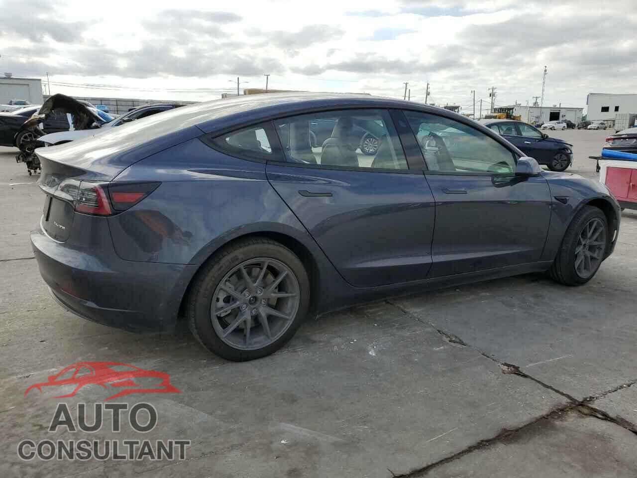 TESLA MODEL 3 2022 - 5YJ3E1EB8NF197149