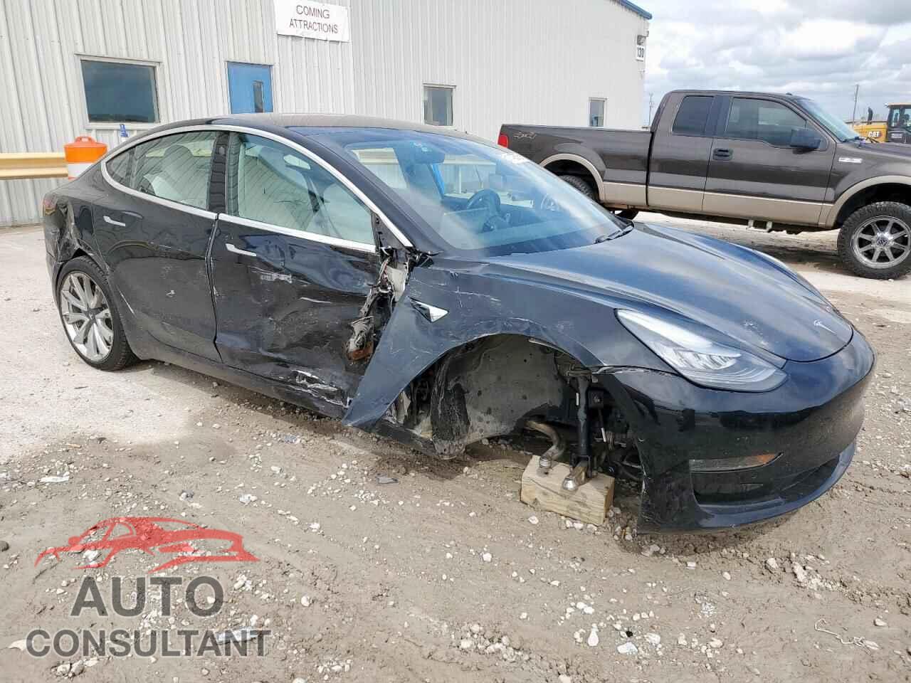 TESLA MODEL 3 2018 - 5YJ3E1EA0JF177768