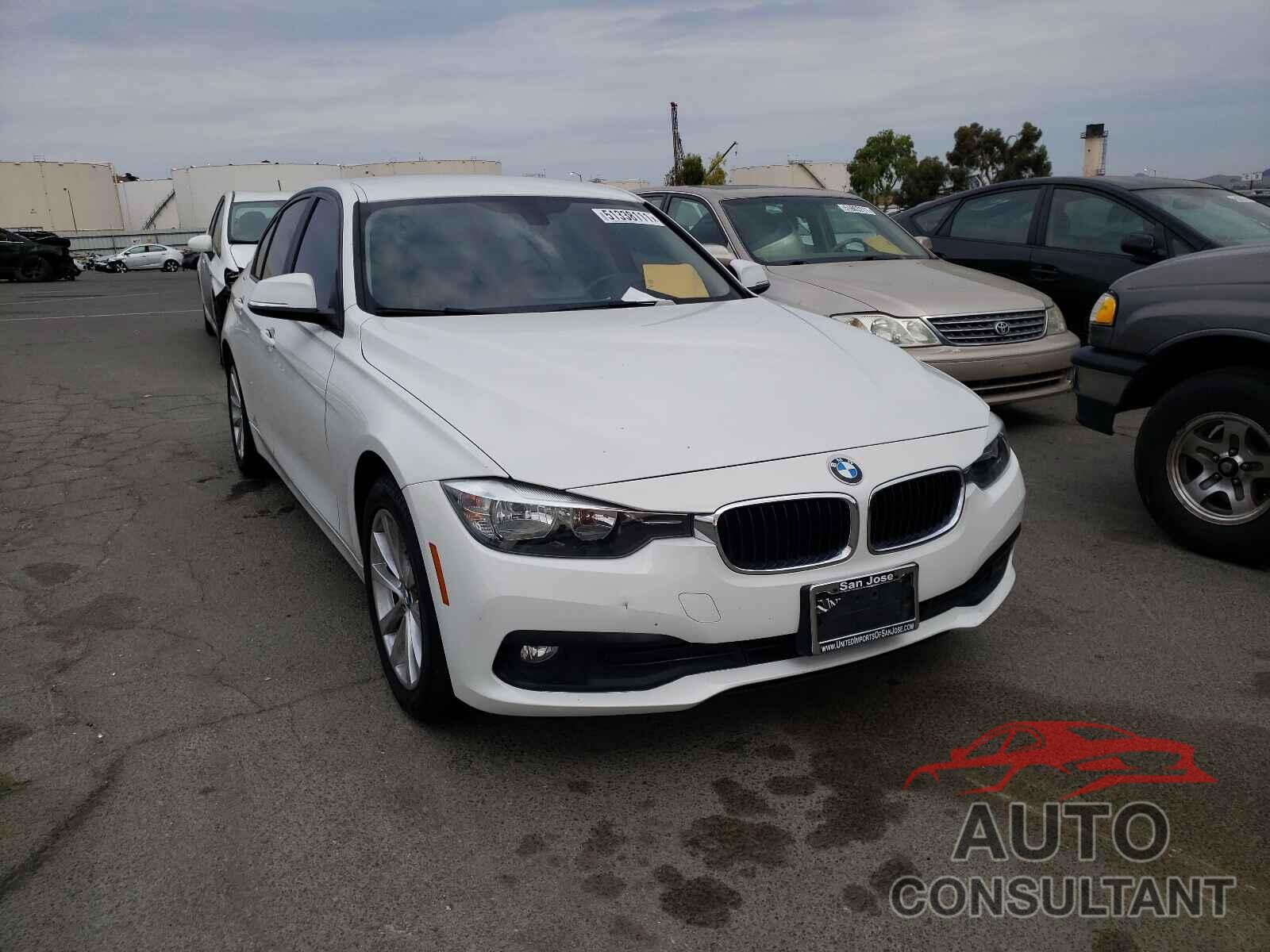 BMW 3 SERIES 2017 - WBA8E1G37HNU16276