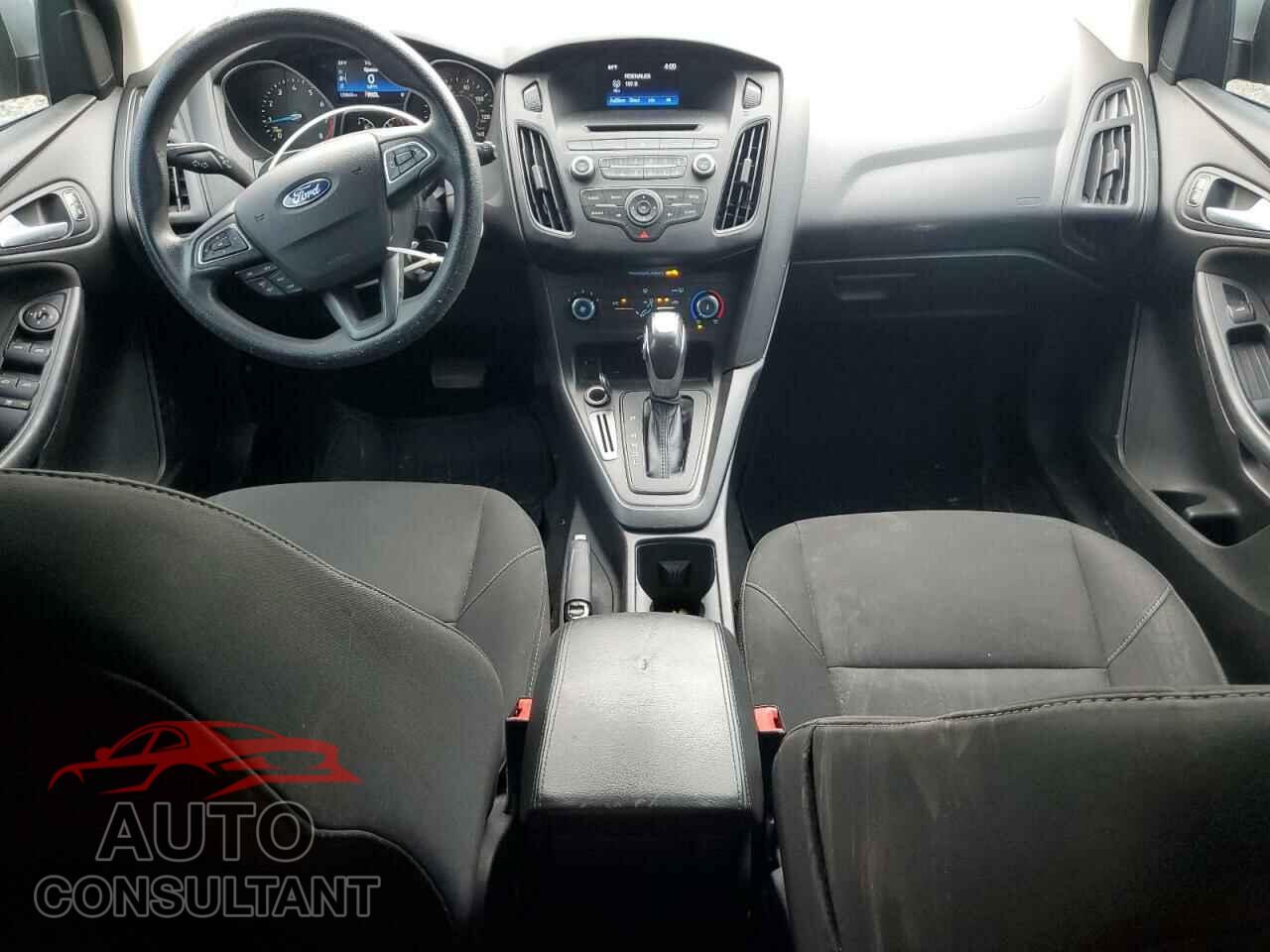 FORD FOCUS 2016 - 1FADP3K26GL329359