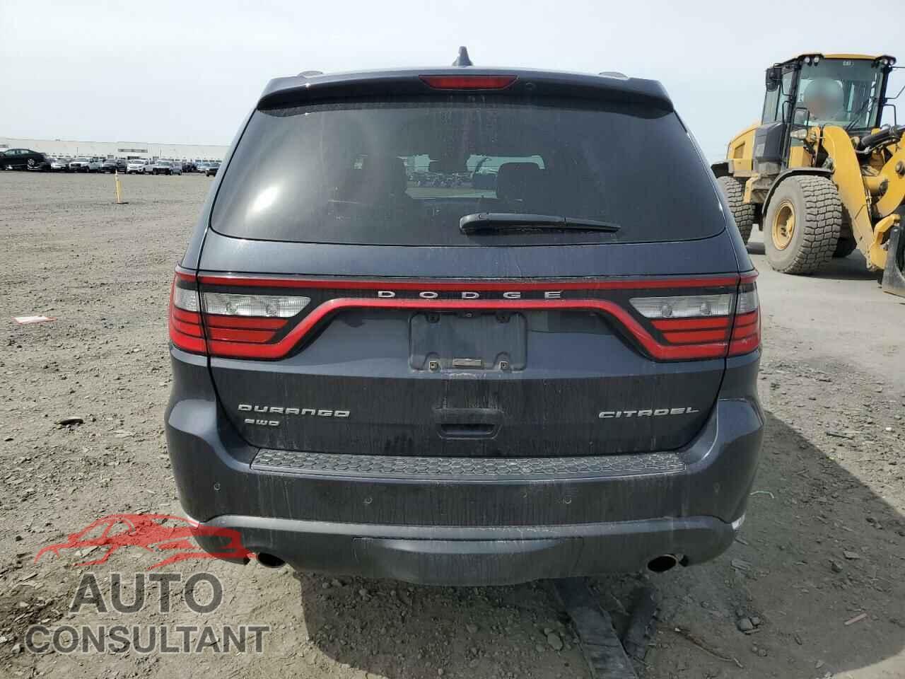 DODGE DURANGO 2015 - 1C4SDJET7FC829600