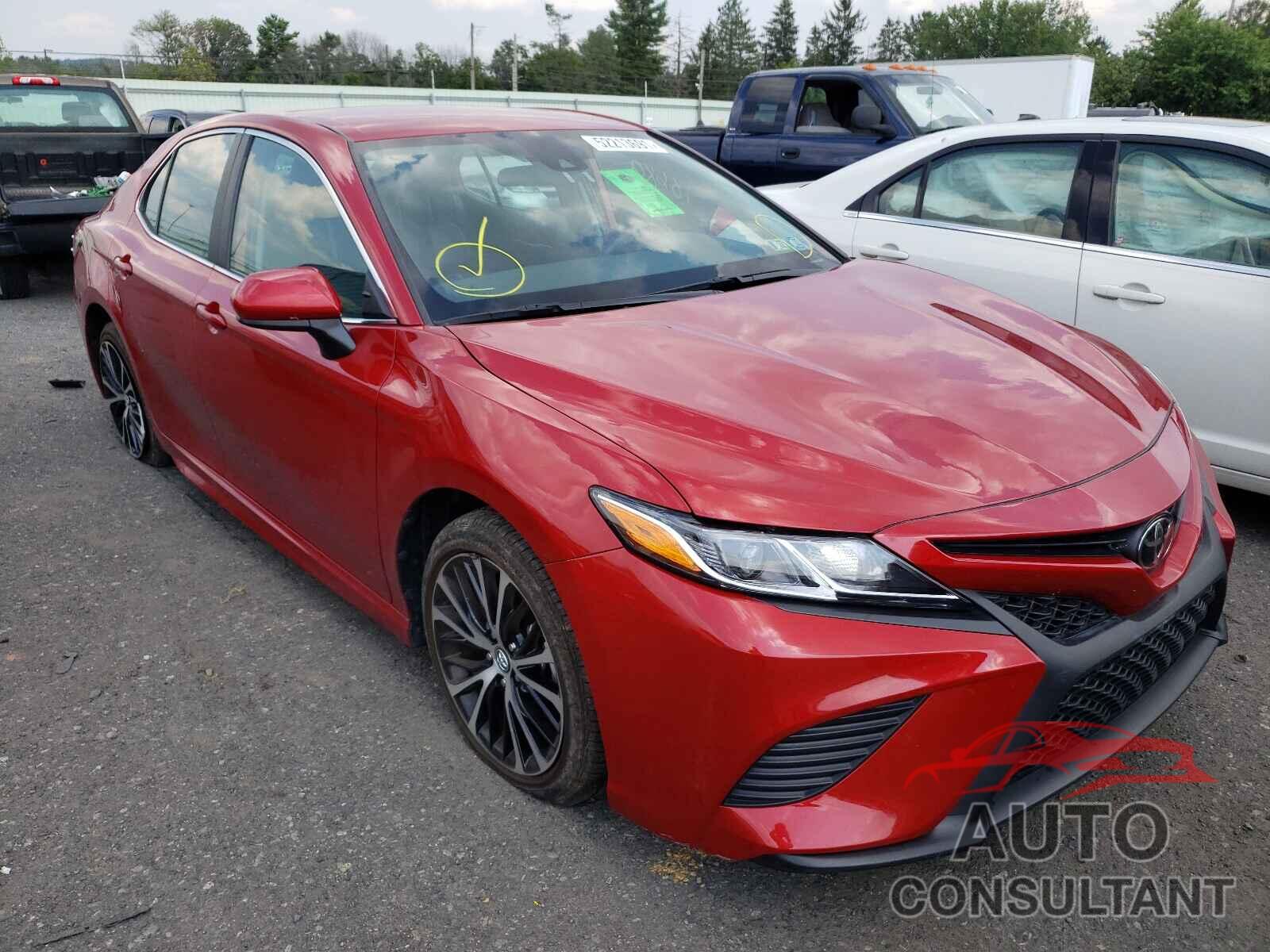 TOYOTA CAMRY 2020 - 4T1G11AKXLU338080