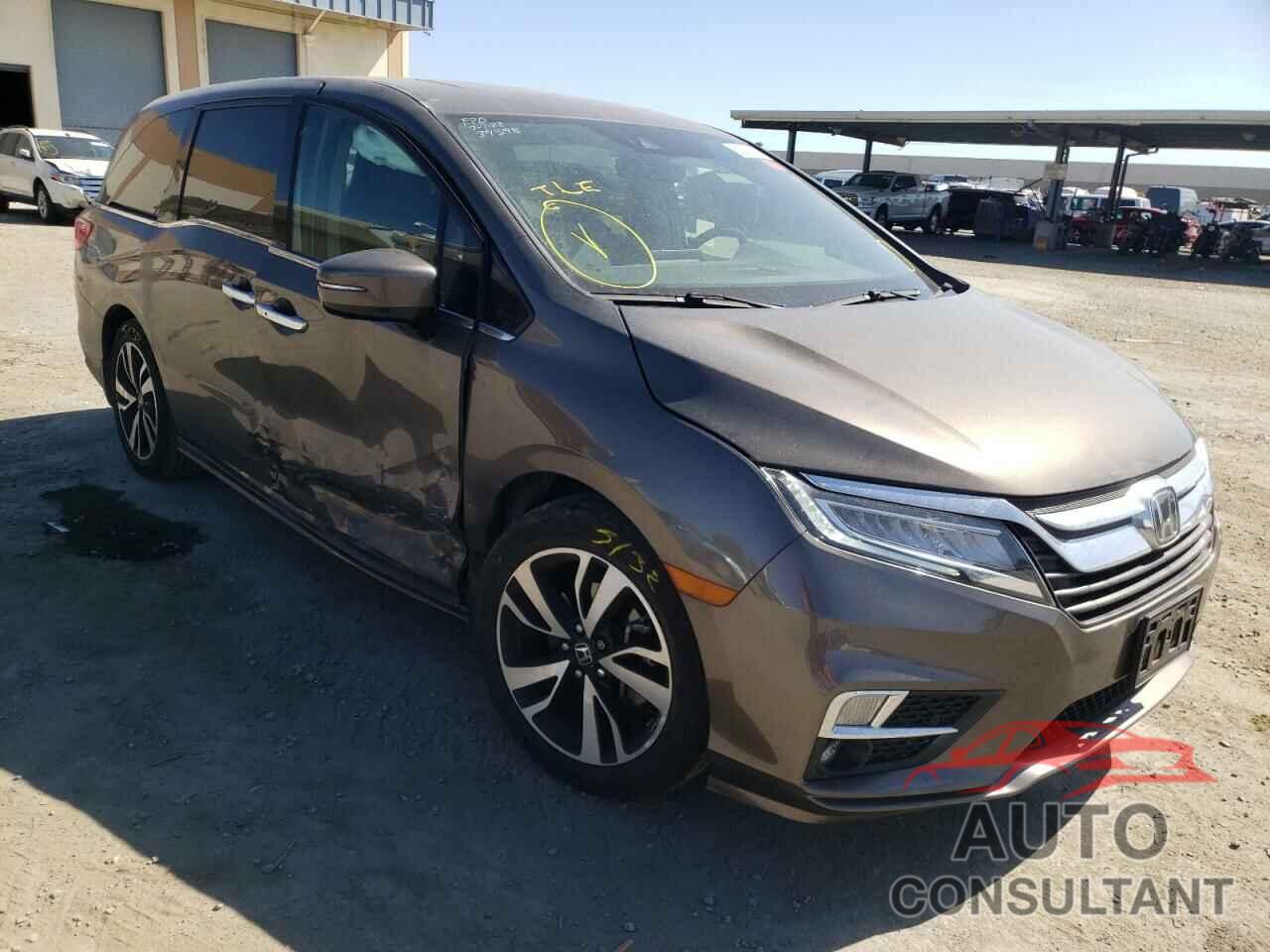 HONDA ODYSSEY 2018 - 5FNRL6H95JB055003