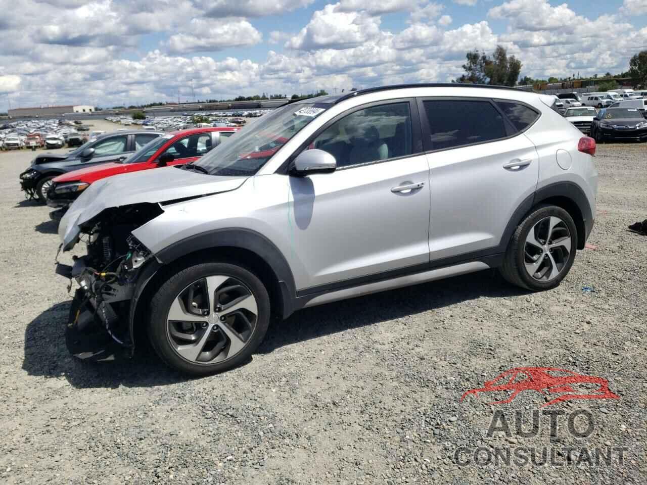 HYUNDAI TUCSON 2017 - KM8J33A28HU570860