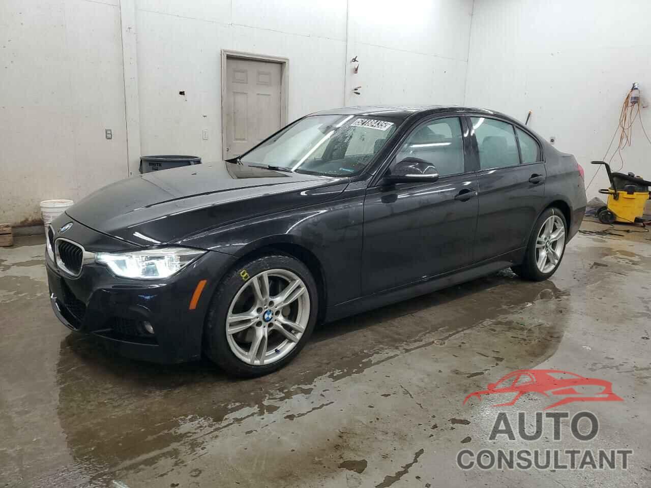 BMW 3 SERIES 2018 - WBA8D9G52JNU67144